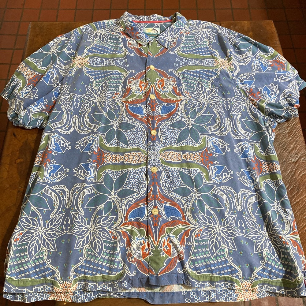 Tommy Bahama Silk Hawaiian Shirt